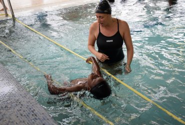 "LES CLASSES BLEUES" À LA PISCINE